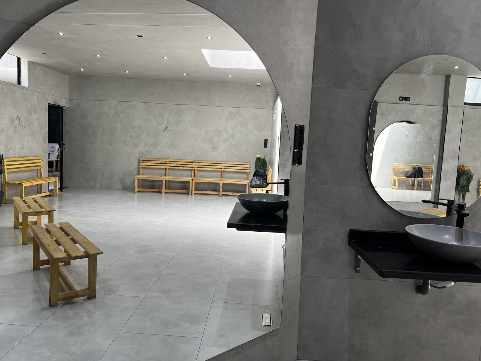 Premium Locker Rooms